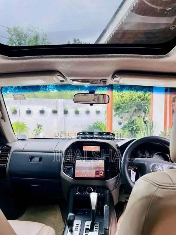 Mitsubishi Montero V6 2003 SUV (Used)