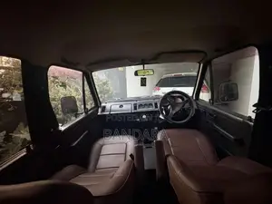 Isuzu Trooper 1987 SUV (Used)