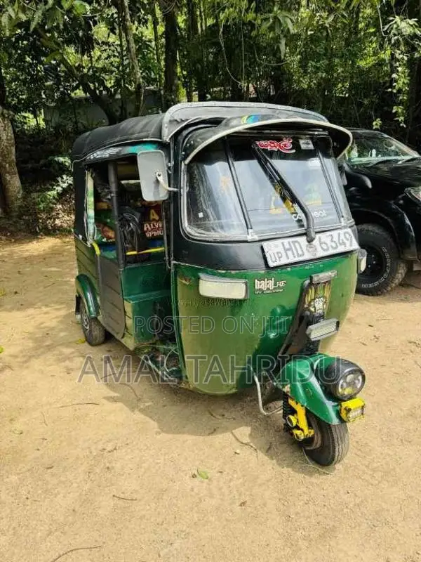 Bajaj RE 2003 Three Wheel (Used)