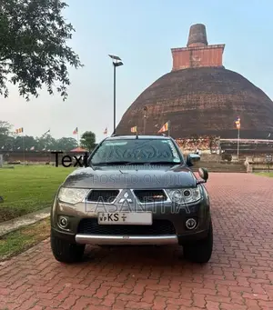 Mitsubishi MONTERO Sport 2011 SUV (Used)