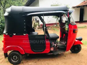 Bajaj RE 2006 Three Wheel (Used)