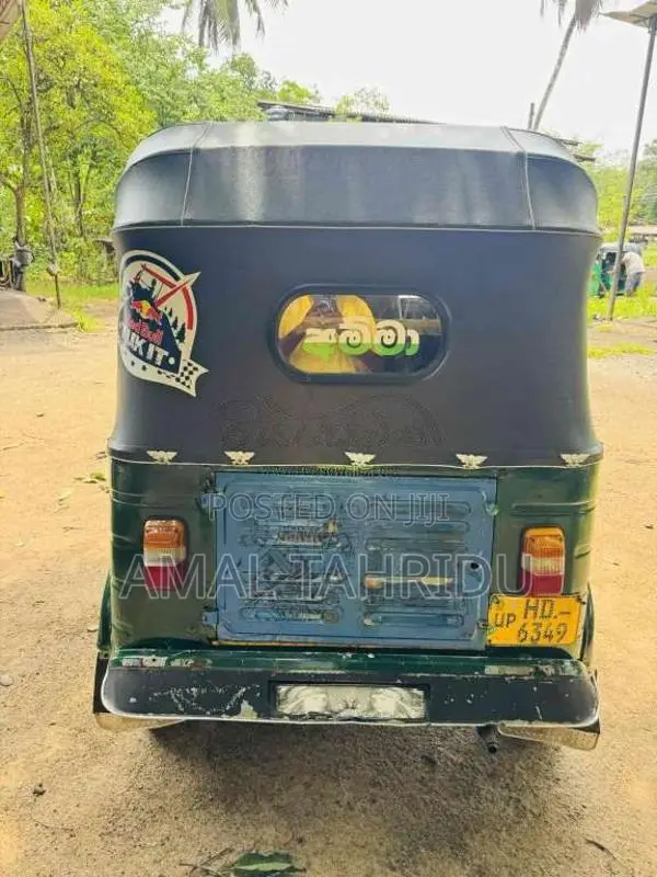 Bajaj RE 2003 Three Wheel (Used)