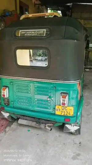 Bajaj RE 2008 Three Wheel (Used)