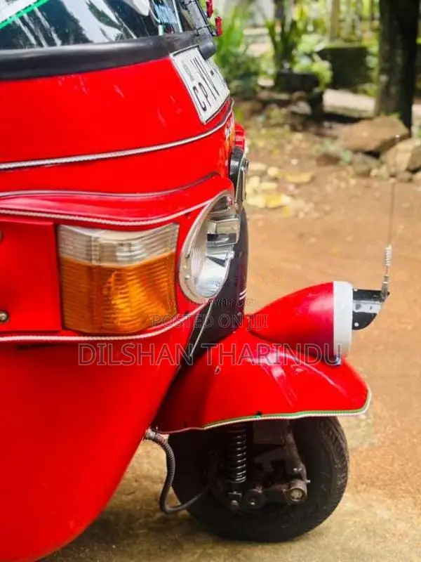 Bajaj Re 2012 Three Wheel (Used)