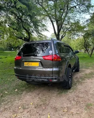 Mitsubishi MONTERO Sport 2011 SUV (Used)