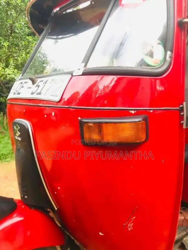 Bajaj RE 2006 Three Wheel (Used)