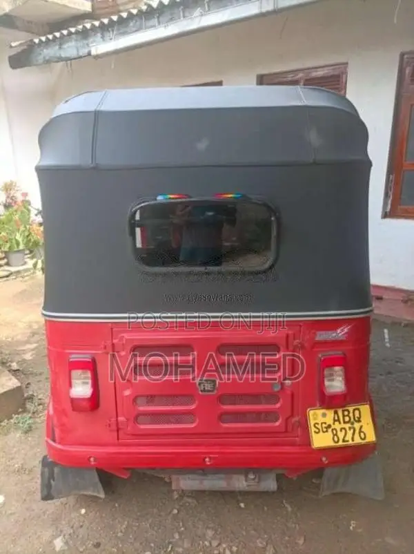 Bajaj RE 2017 Three Wheel (Used)