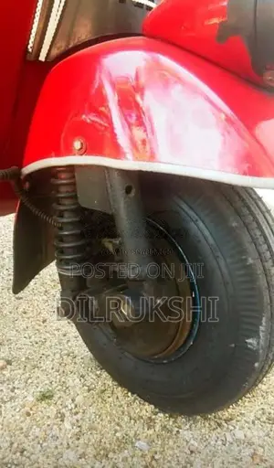 Bajaj RE 2 Stroke 1995 Three Wheel (Used)