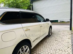 Mitsubishi Outlander 2013 SUV (Used)