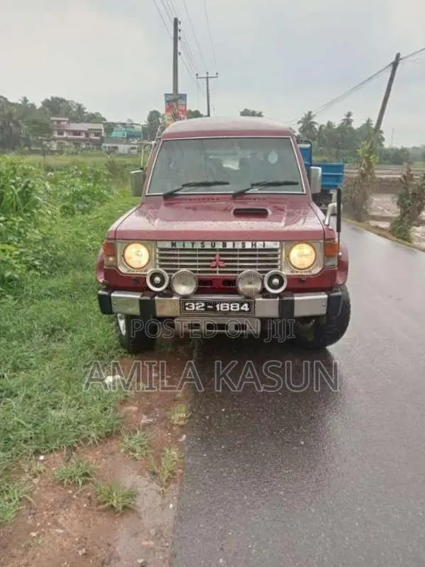 Mitsubishi Pajero 1985 SUV (Used)