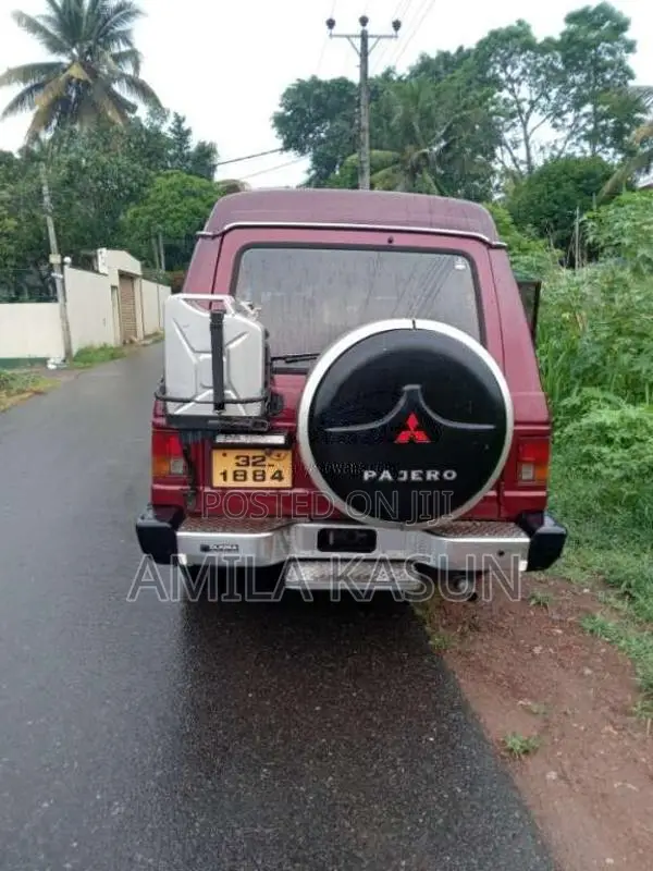Mitsubishi Pajero 1985 SUV (Used)