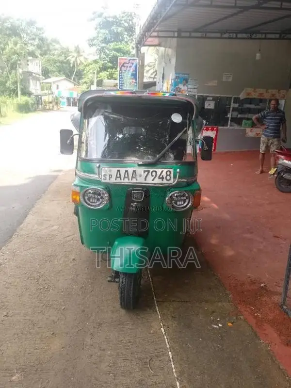 Bajaj 4 stroke 2012 Three Wheel (Used)