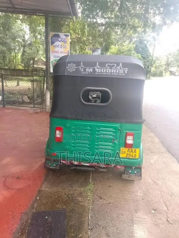 Bajaj 4 stroke 2012 Three Wheel (Used)