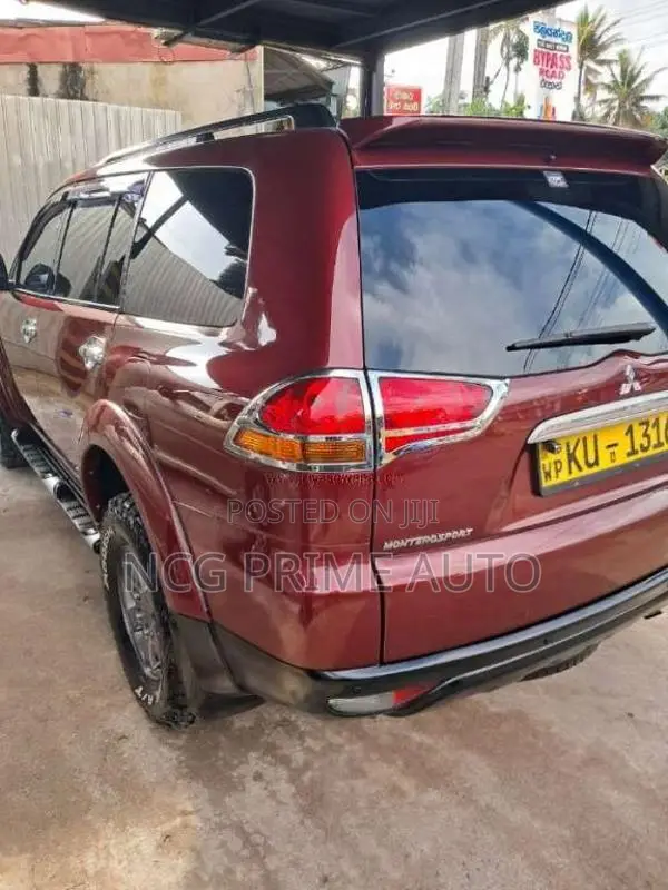 Mitsubishi Montero Sport 2012 SUV (Used)