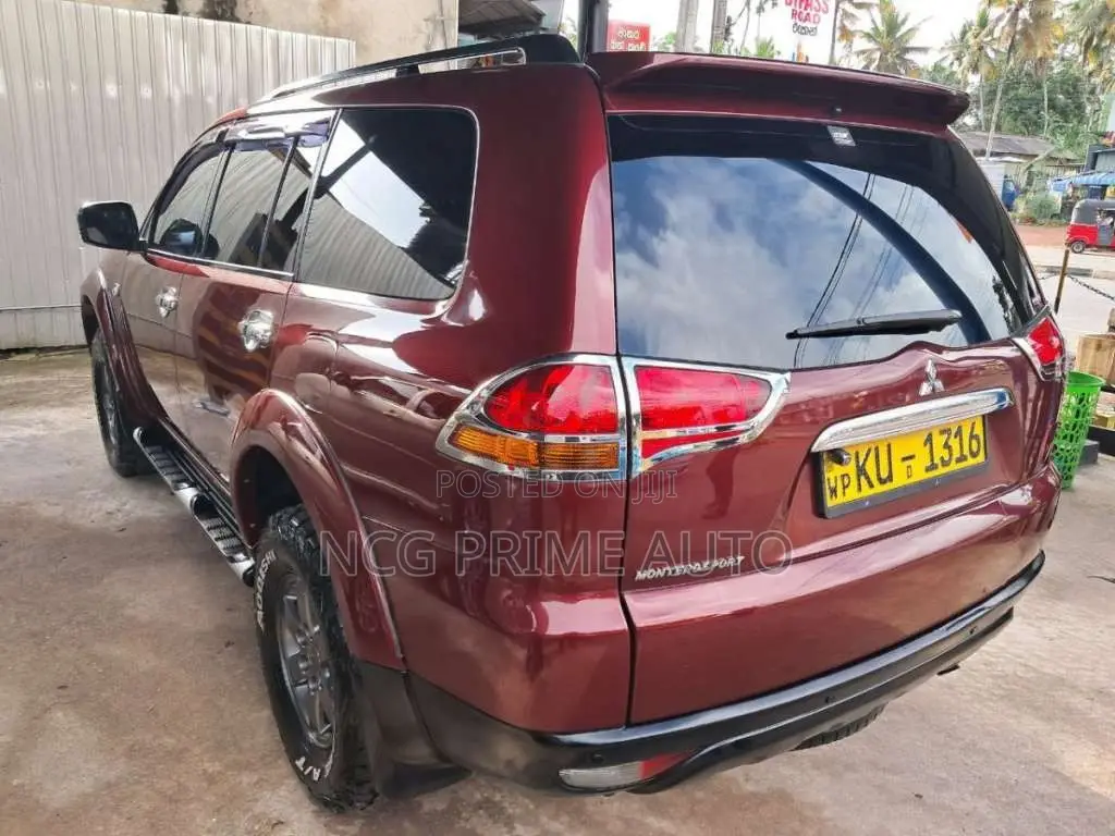 Mitsubishi Montero Sport 2012 SUV (Used)