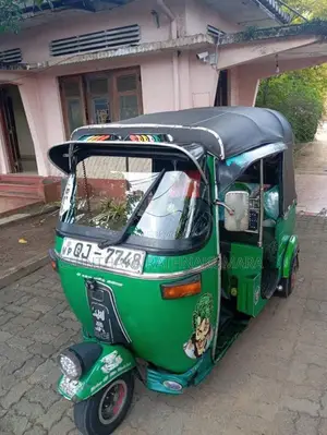 Bajaj RE 2007 Three Wheel (Used)