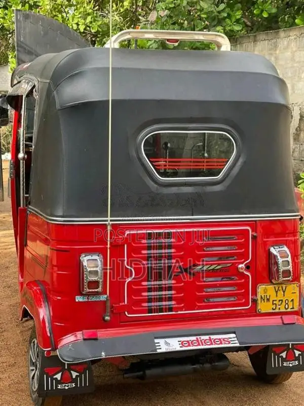 Bajaj RE 2012 Three Wheel (Used)