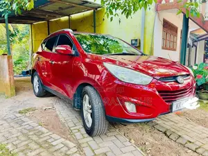 Hyundai Tucson 2011 SUV (Used)
