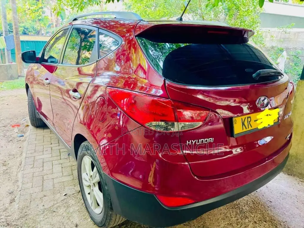 Hyundai Tucson 2011 SUV (Used)