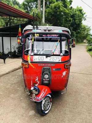 Bajaj RE 2006 Three Wheel (Used)