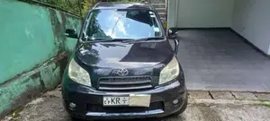 Toyota Rush 2010 SUV (Used)