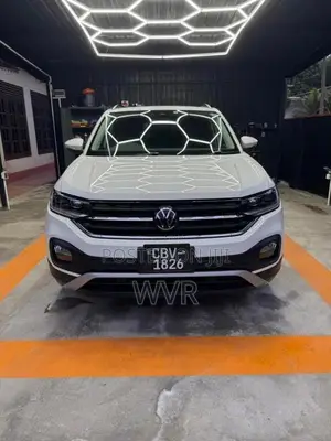 Volkswagen T Cross 2022 SUV (Used)