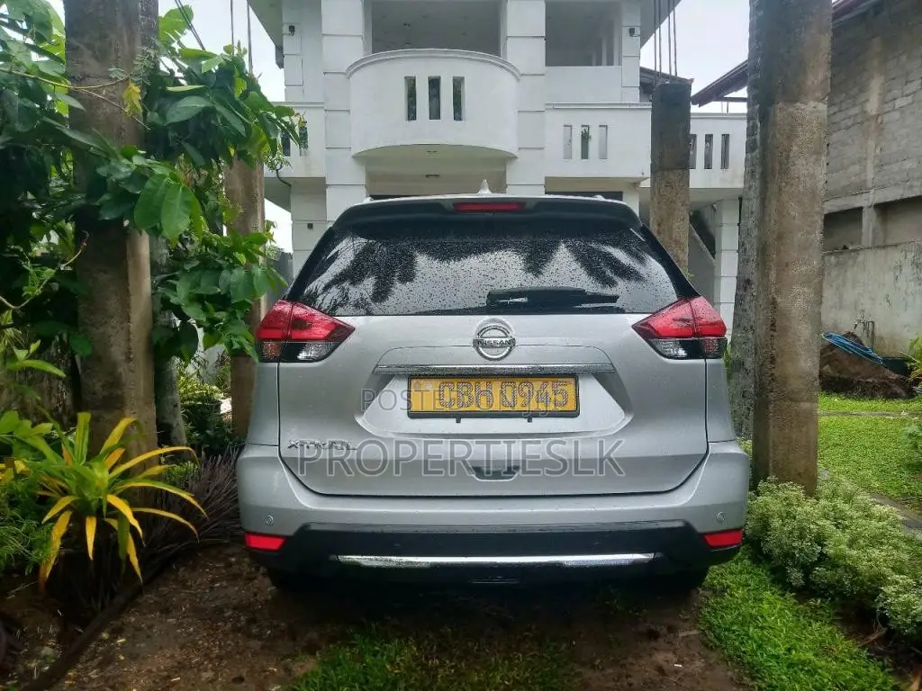 Nissan X-Trail 2018 SUV (Used)