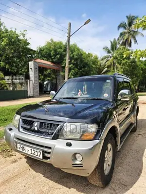 Mitsubishi Montero 2003 SUV (Used)
