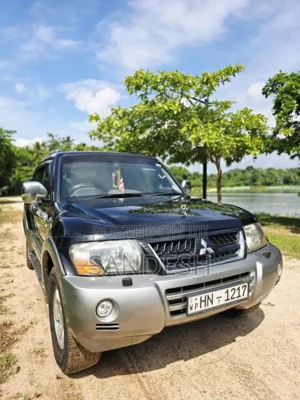 Mitsubishi Montero 2003 SUV (Used)