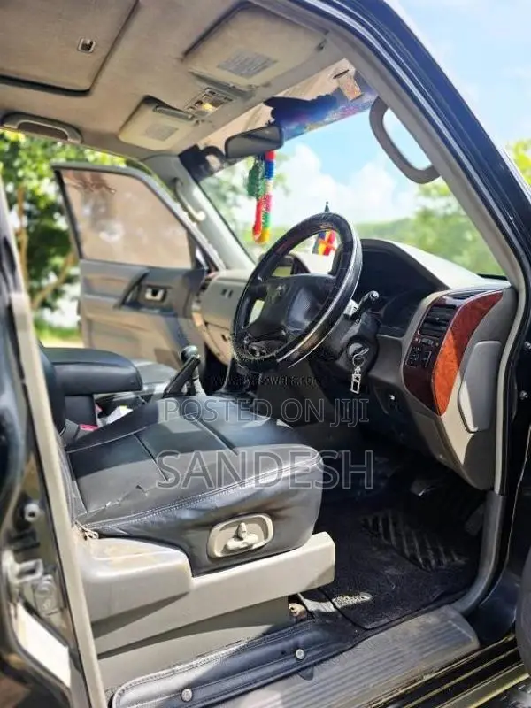 Mitsubishi Montero 2003 SUV (Used)