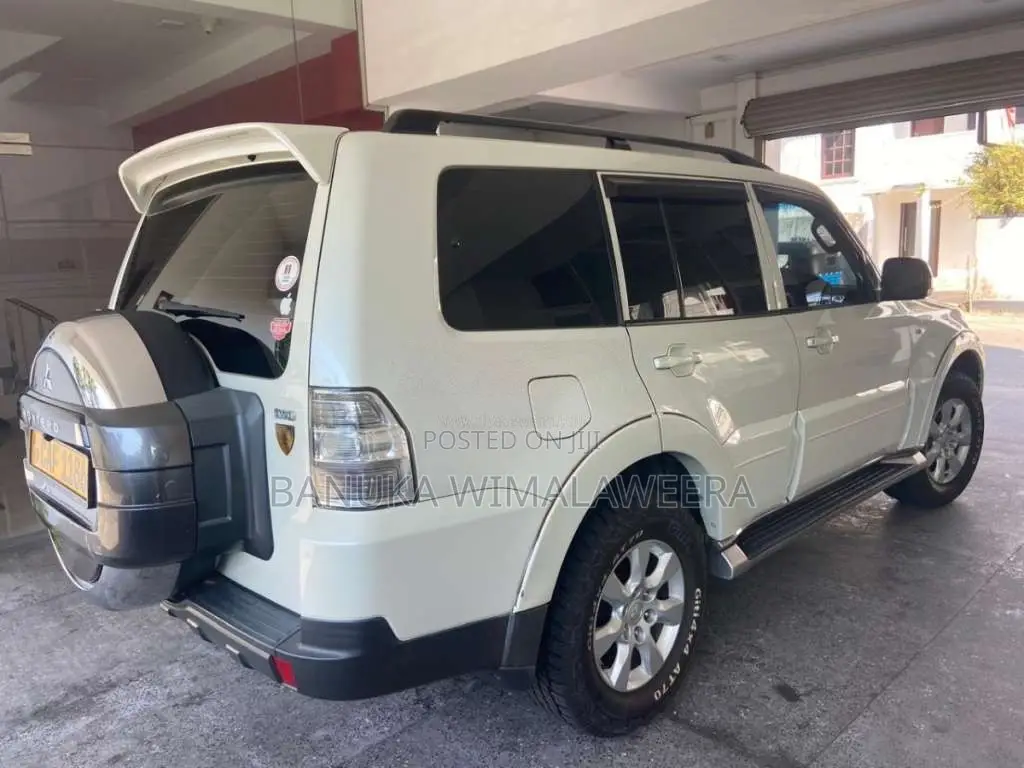 Mitsubishi Montero 2015 SUV (Used)