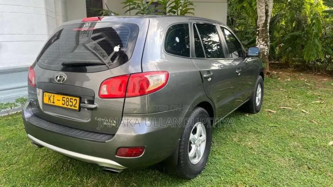 Hyundai Santa Fe 2007 SUV (Used)