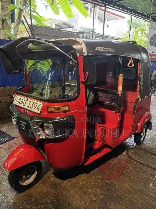 Bajaj RE 2014 Three Wheel (Used)