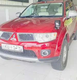 Mitsubishi Montero 2012 SUV (Used)
