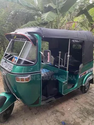 Bajaj Re 2003 Three Wheel (Used)