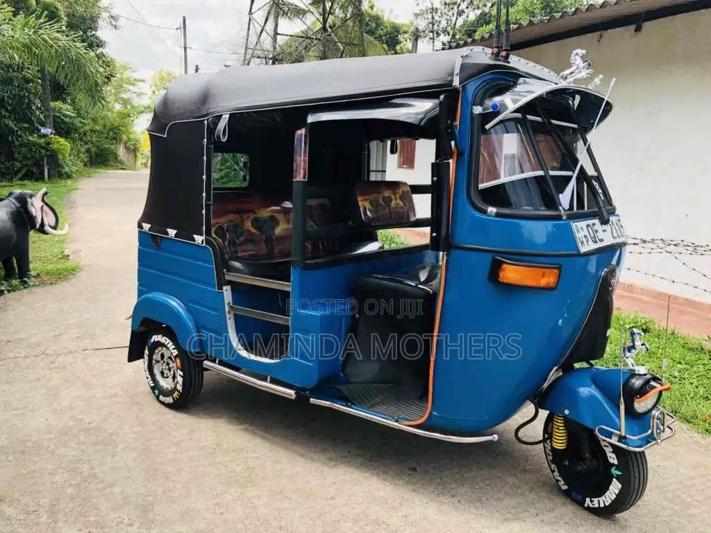 Bajaj RE 2006 Three Wheel (Used)