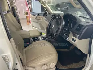 Mitsubishi Montero 2015 SUV (Used)