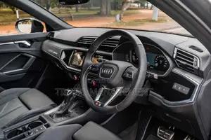 Audi Q3 2023 SUV (Used)