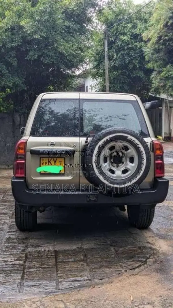 Nissan Patrol 2013 SUV (Used)