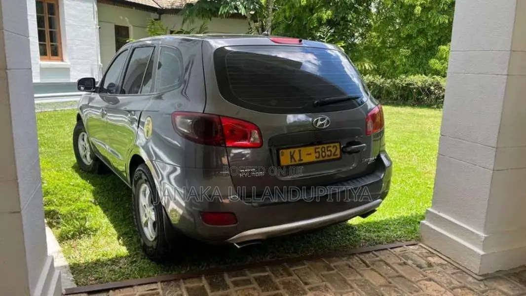 Hyundai Santa Fe 2007 SUV (Used)