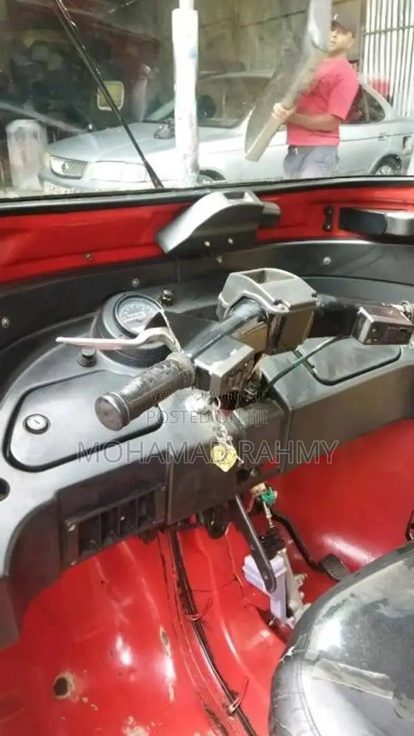 Bajaj RE 2014 Three Wheel (Used)