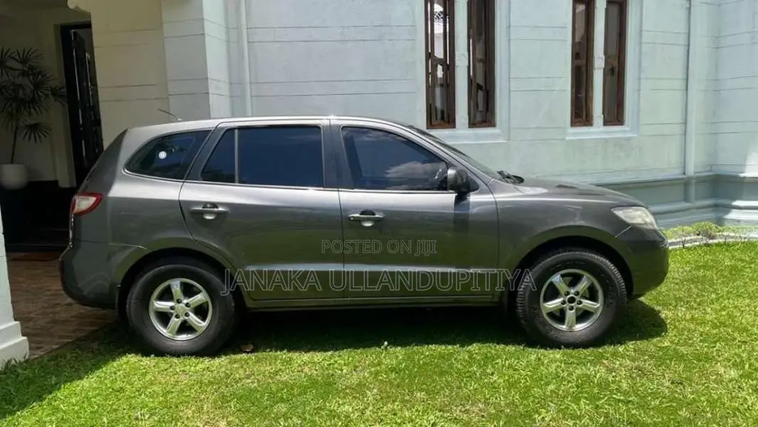 Hyundai Santa Fe 2007 SUV (Used)