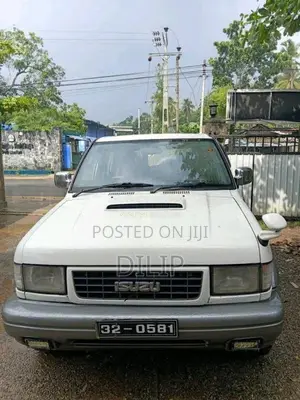 Isuzu Isuzu 1985 SUV (Used)