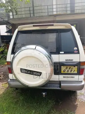 Isuzu Isuzu 1985 SUV (Used)