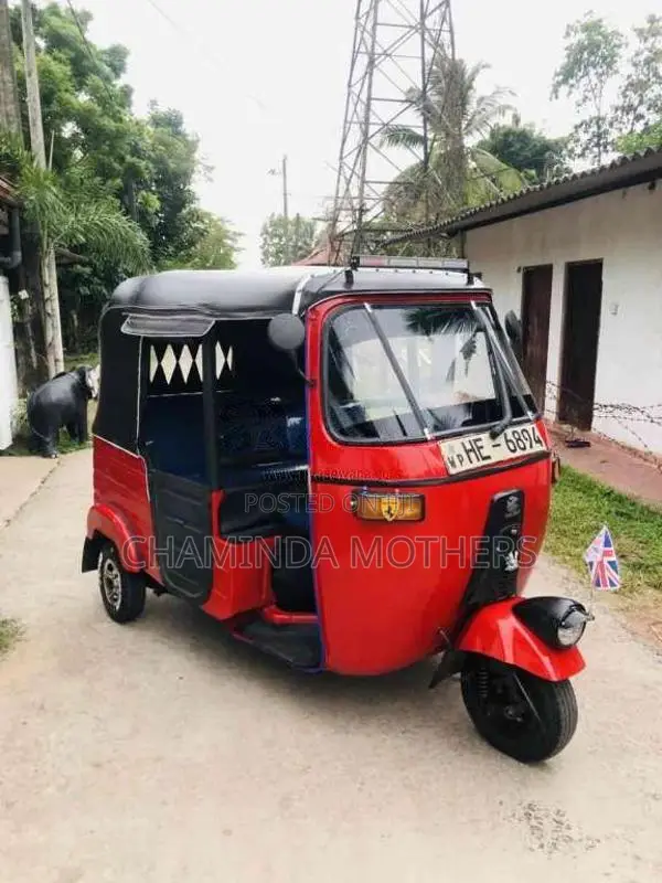 Bajaj RE 2004 Three Wheel (Used)