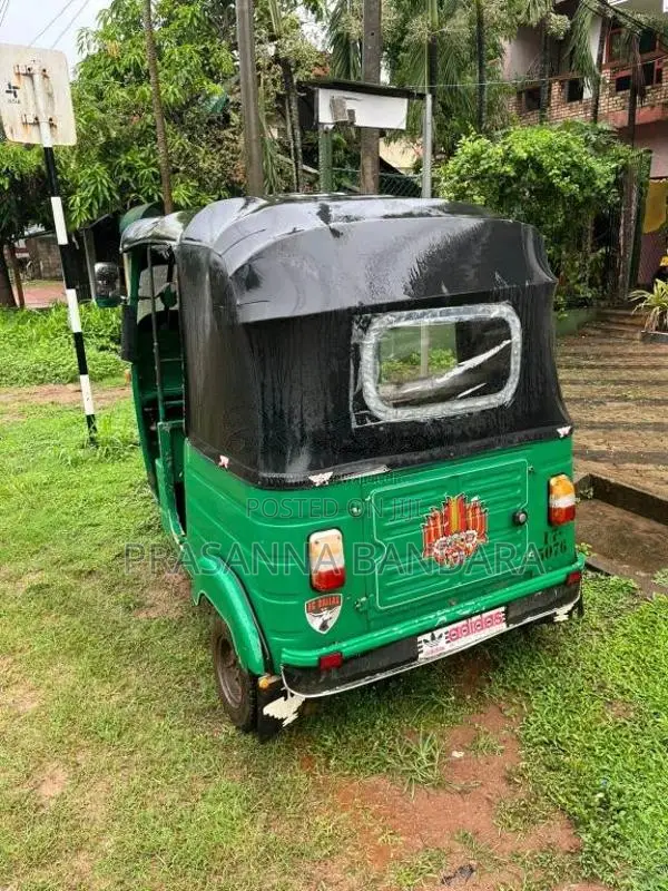 Bajaj RE 1991 Three Wheel (Used)