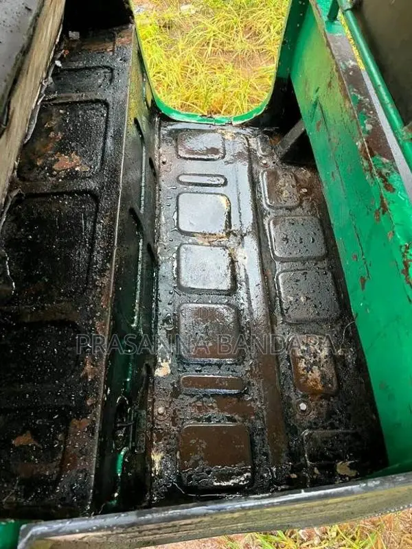 Bajaj RE 1991 Three Wheel (Used)