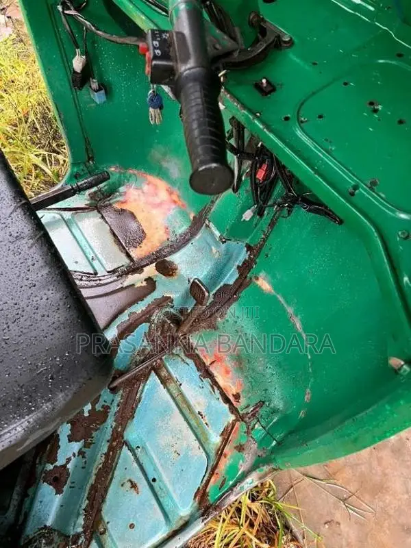 Bajaj RE 1991 Three Wheel (Used)