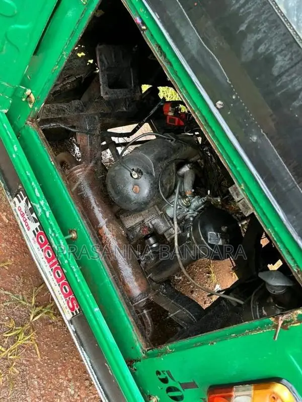 Bajaj RE 1991 Three Wheel (Used)
