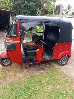 Bajaj RE 2017 Three Wheel (Used)